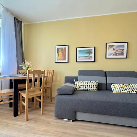 Apartamento Stary Aleja Rzeczypospolitej 7 *